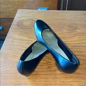Size 5 dress shoes